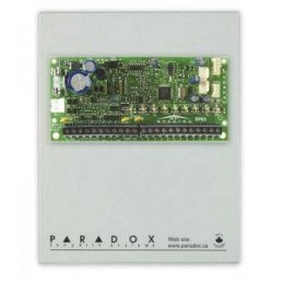 Centrale si tastaturi CENTRALA DE ALARMA PARADOX SP7000+CUTIE PARADOX